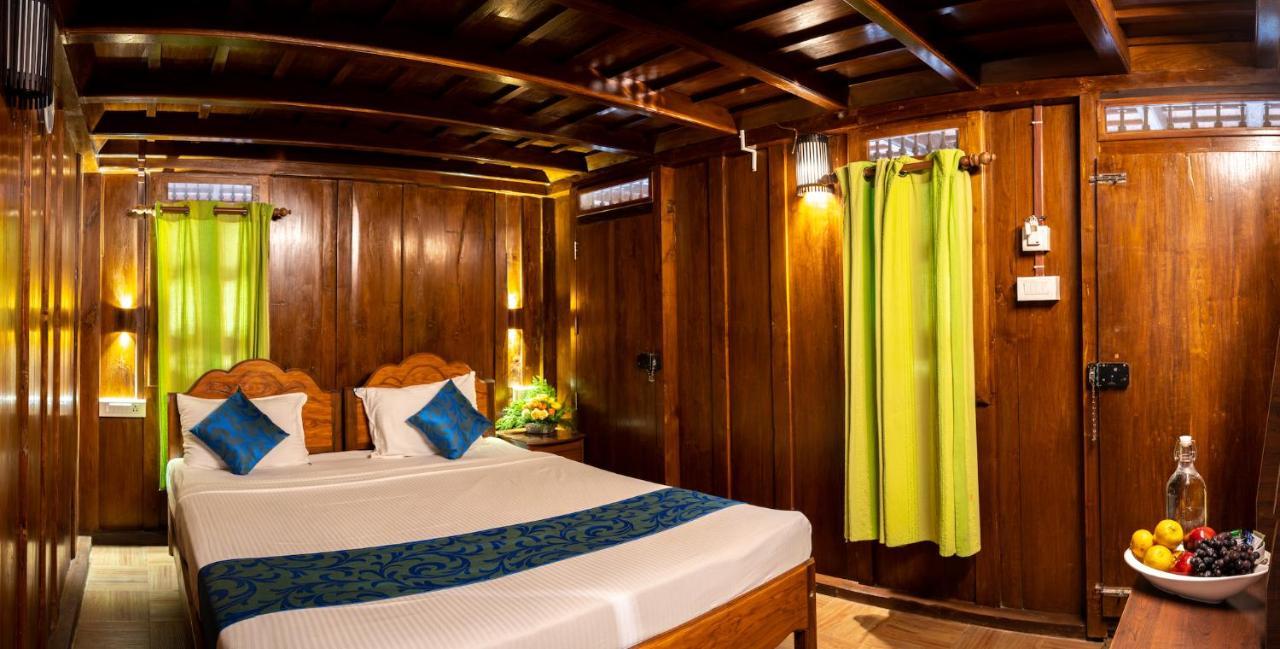 Kalpavanam Heritage Resort Thekkady Dış mekan fotoğraf
