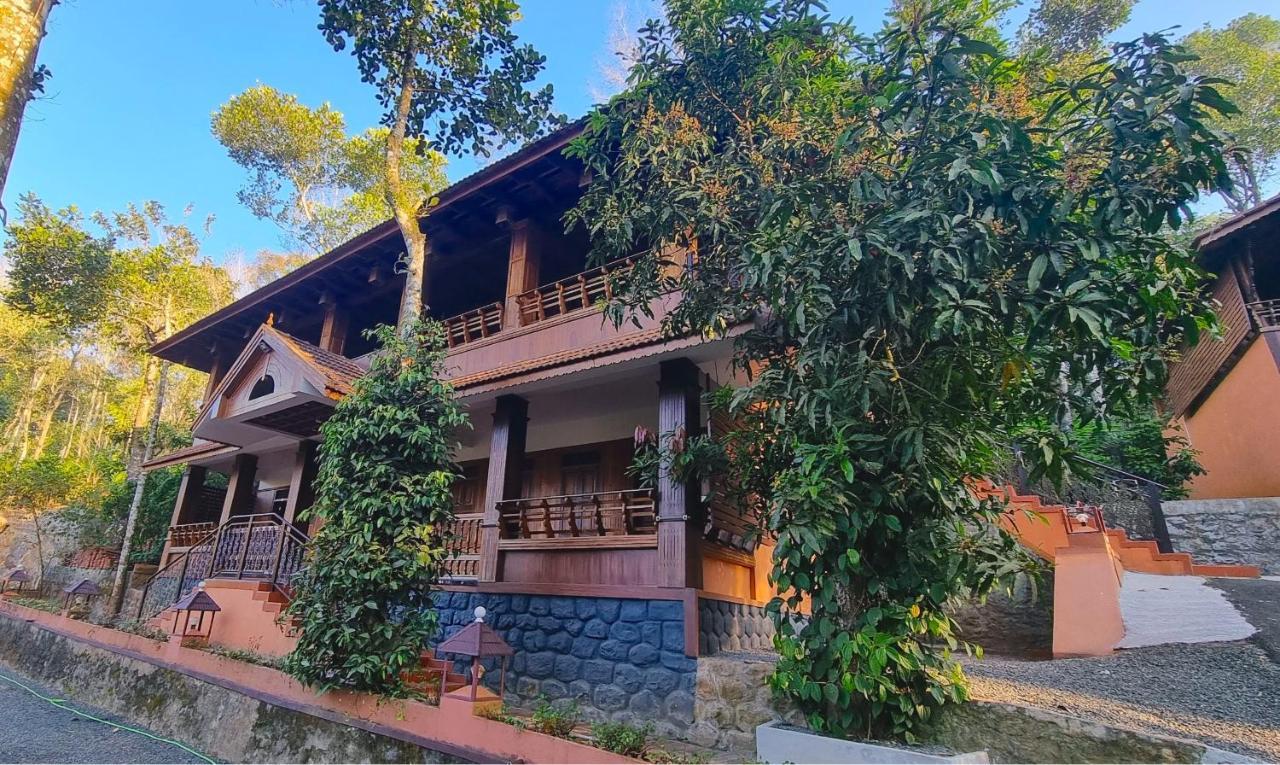 Kalpavanam Heritage Resort Thekkady Dış mekan fotoğraf