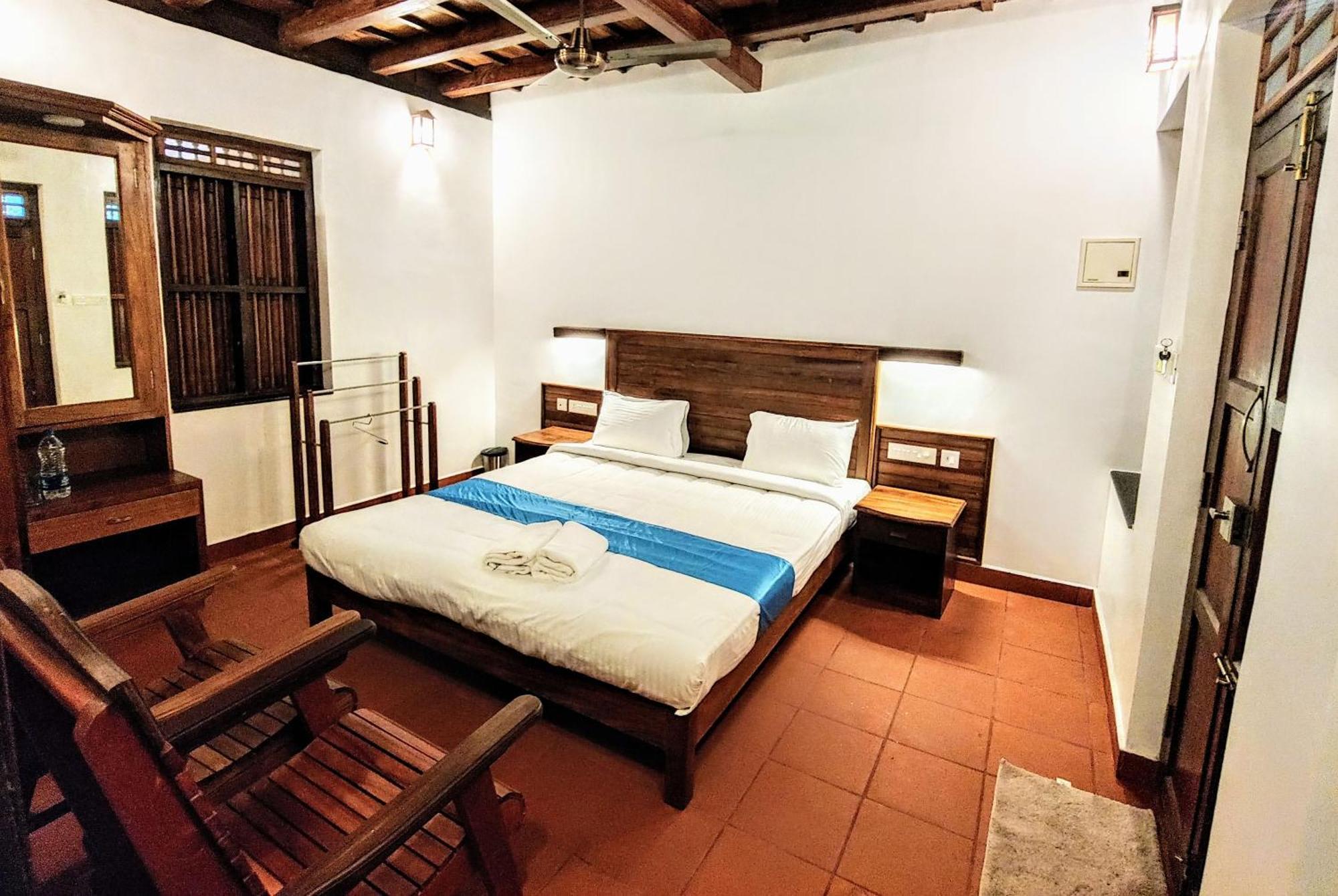 Kalpavanam Heritage Resort Thekkady Oda fotoğraf