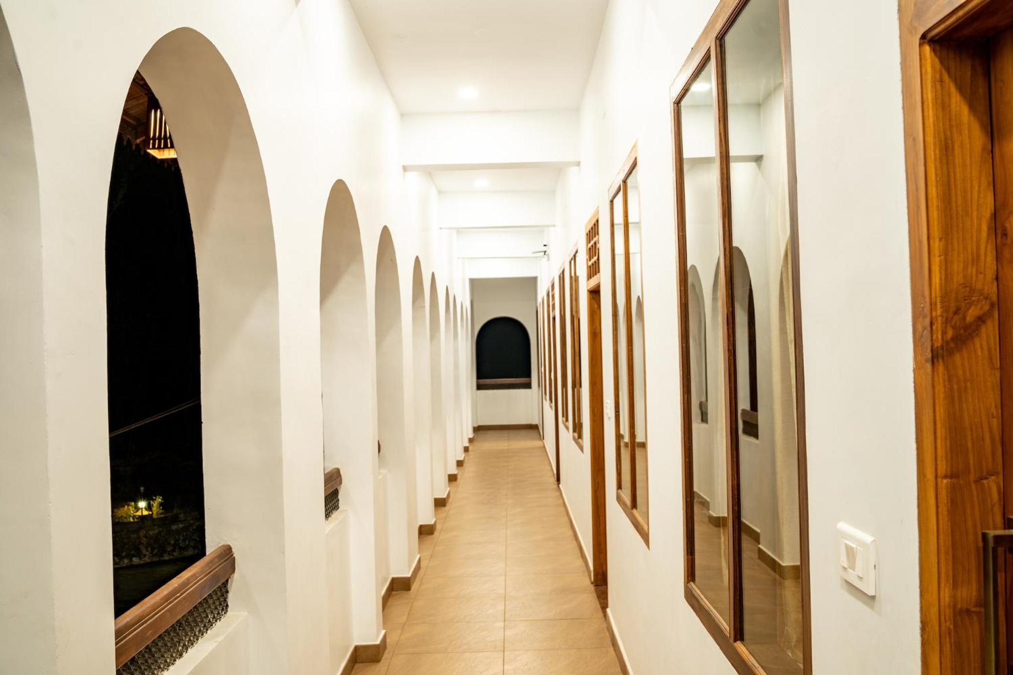 Kalpavanam Heritage Resort Thekkady Oda fotoğraf